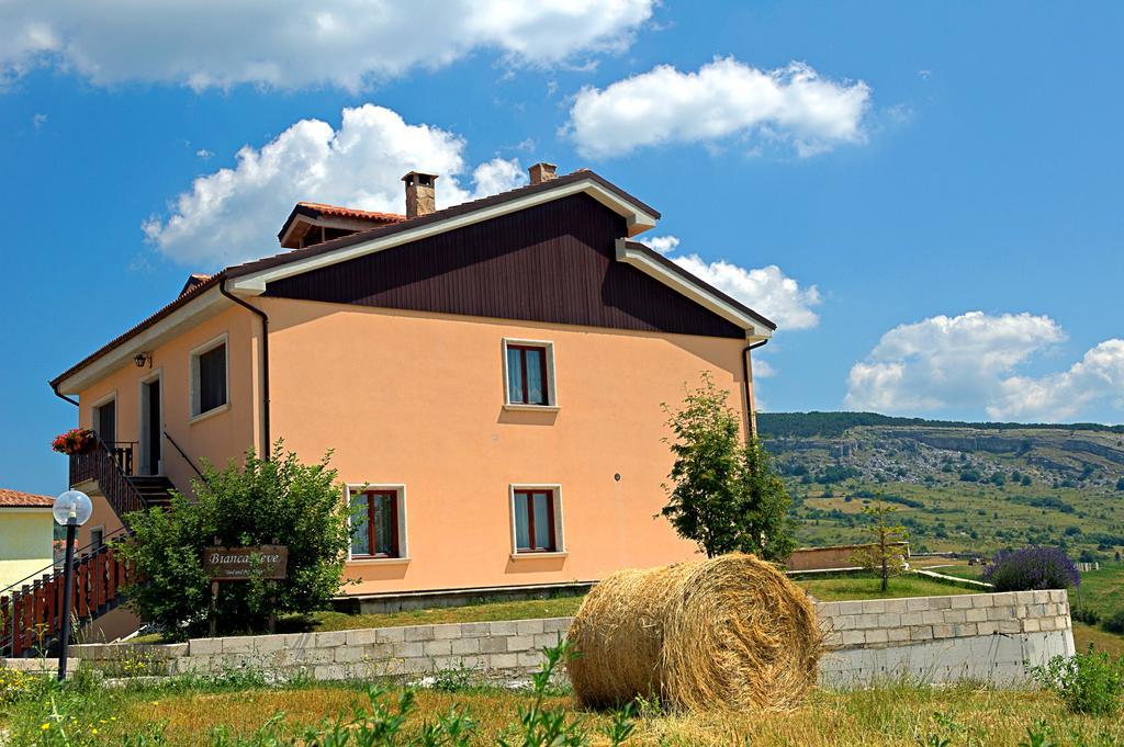 Biancaneve B&B Capracotta Exterior photo